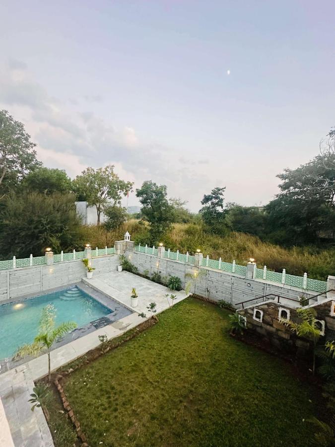 Rajasthan Haveli Villa อุเดเปอร์ ภายนอก รูปภาพ